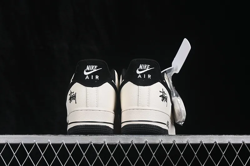 All categories Nk Air Force 1 Air Force series Nk Air Force 1 Low Air Force low-top Nike Air Force 1'07 Low joint model Air Force 1 low-top casual sneakers DN1688-825